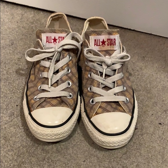 Tan, orange and cranberry plaid converse all-stars - Picture 1 of 6